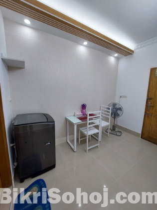 Rent Furnished 1BHK Apartment in Bashundhara R/A